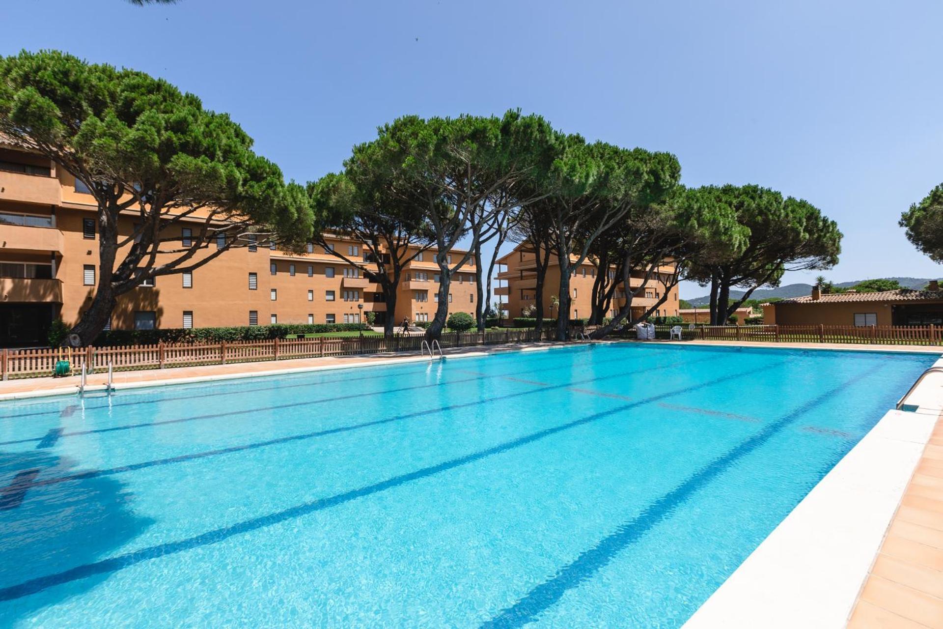 פאלס Apartaments Beach & Golf Resort מראה חיצוני תמונה